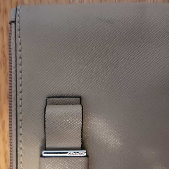 Coach leather wristlet - Picture 2 of 3
